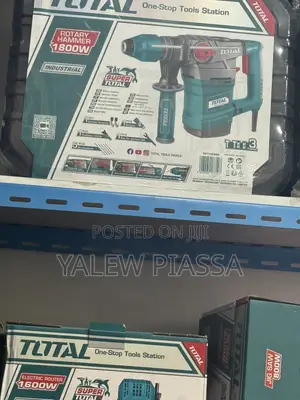 The Highlighted Box Features the TOTAL Rotary Hammer 1800W