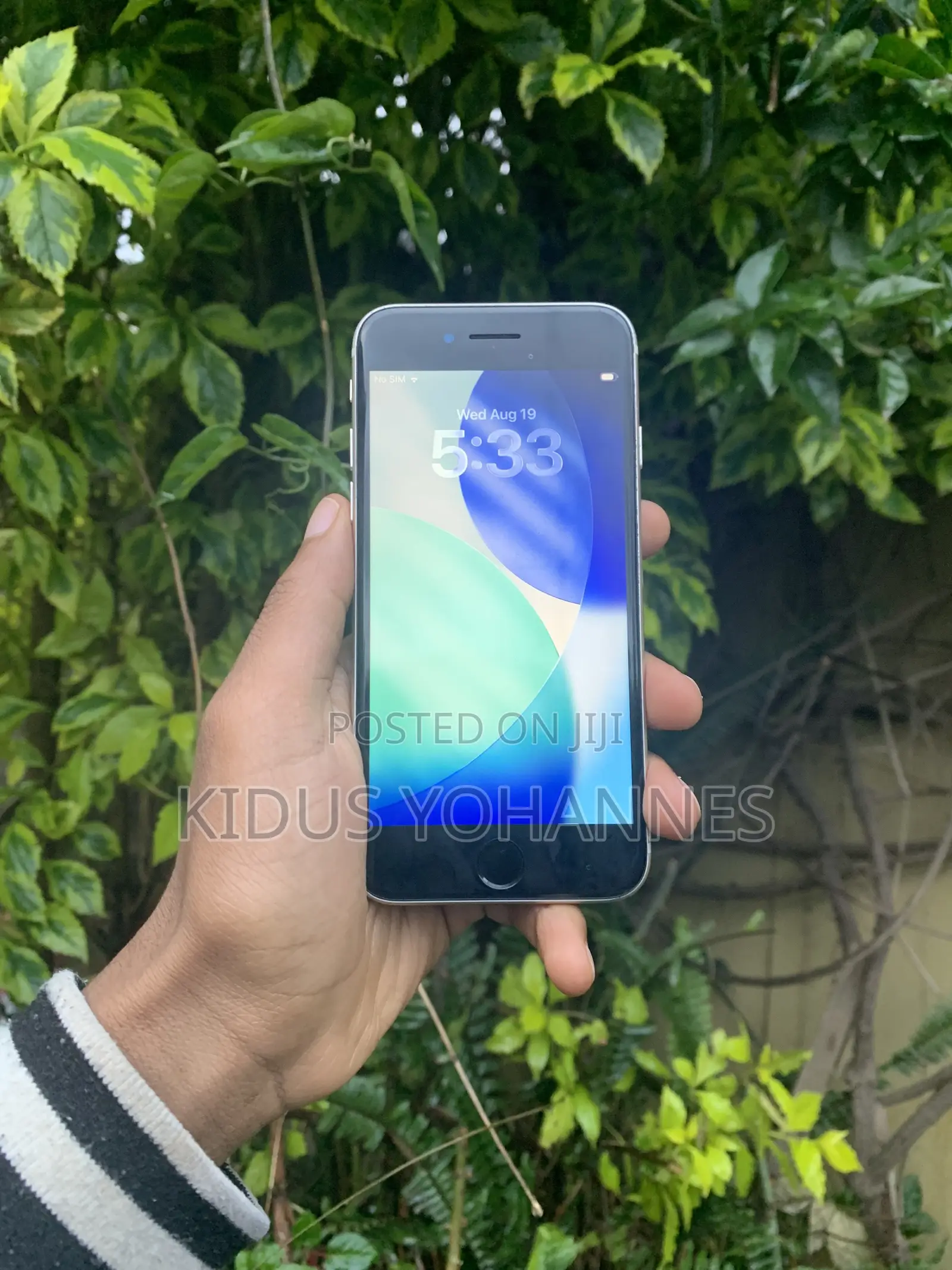 Apple iPhone SE (2022) 64 GB White