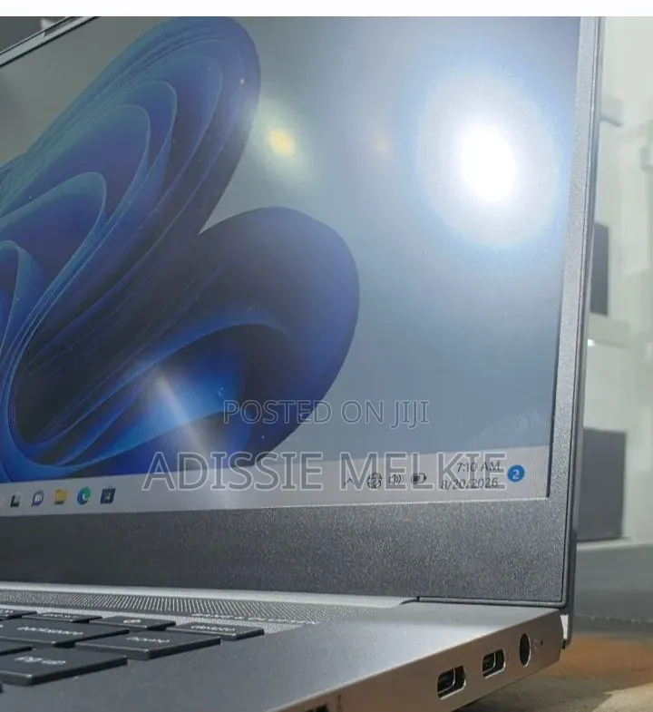 New Laptop HP Zbook Studio G7 32GB Intel Core i7 SSD 512GB