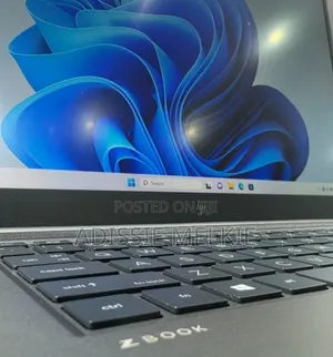 New Laptop HP Zbook Studio G7 32GB Intel Core i7 SSD 512GB