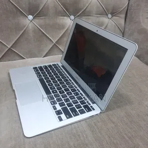 New Laptop Apple MacBook Air 2015 4GB Intel Core i5 SSD 512GB