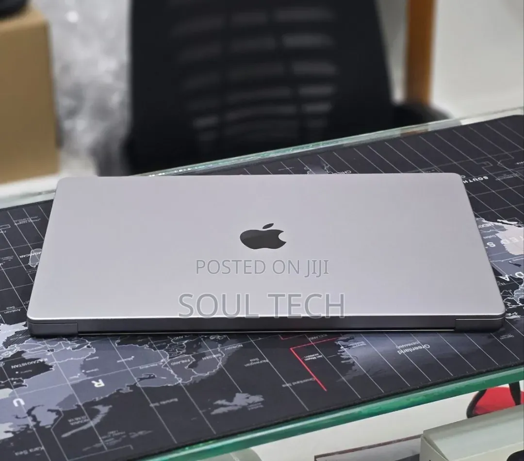 New Laptop Apple MacBook Pro 2023 M2 Pro 16GB Apple M2 SSD 512GB