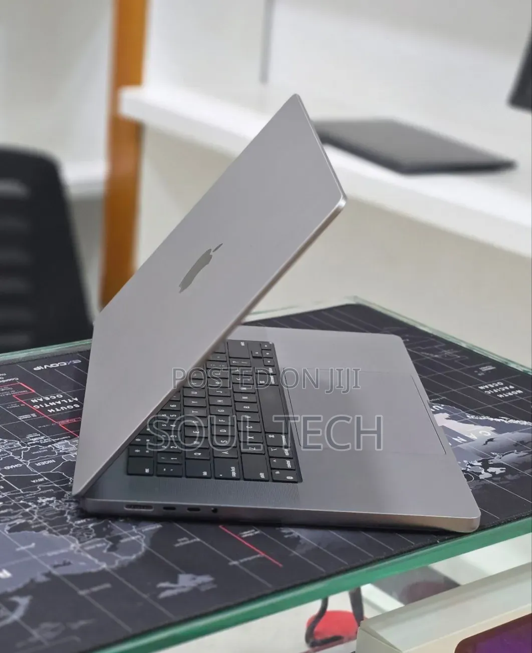 New Laptop Apple MacBook Pro 2023 M2 Pro 16GB Apple M2 SSD 512GB