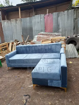 Viral Sofa 1