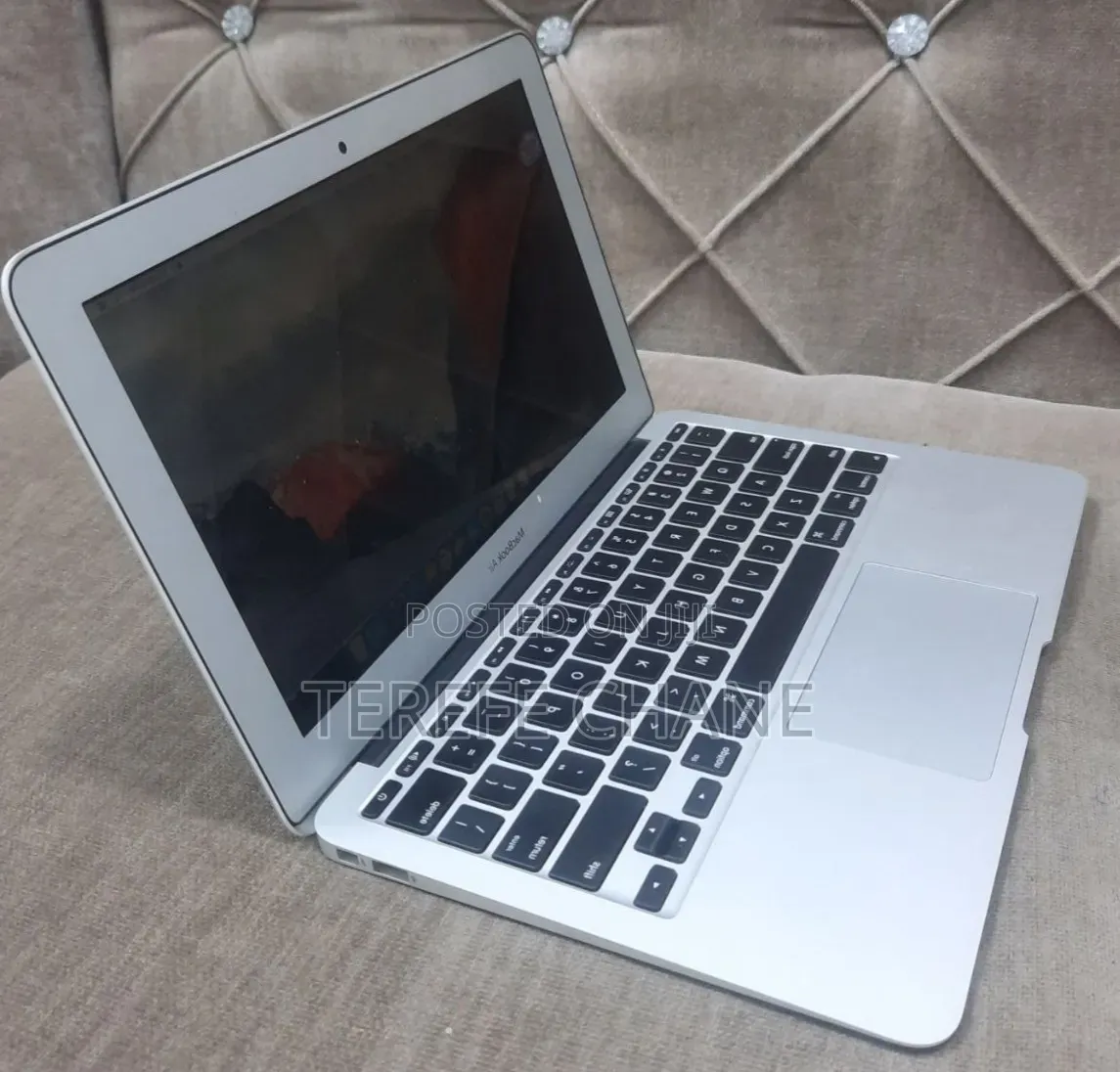 New Laptop Apple MacBook Air 2015 4GB Intel Core i5 HDD 500GB