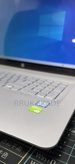 New Laptop HP Envy 17 16GB Intel Core i7 SSD 1T