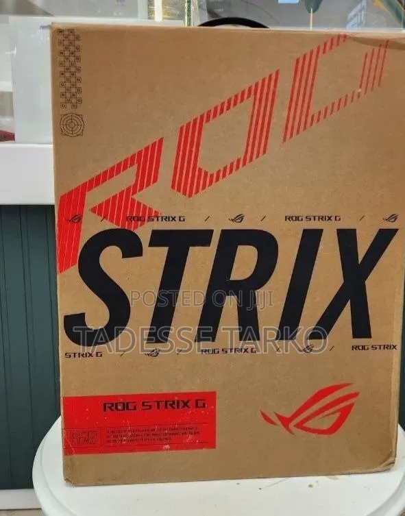 New Laptop Asus ROG Strix G18 32GB Intel Core Ultra 9 SSD 2T