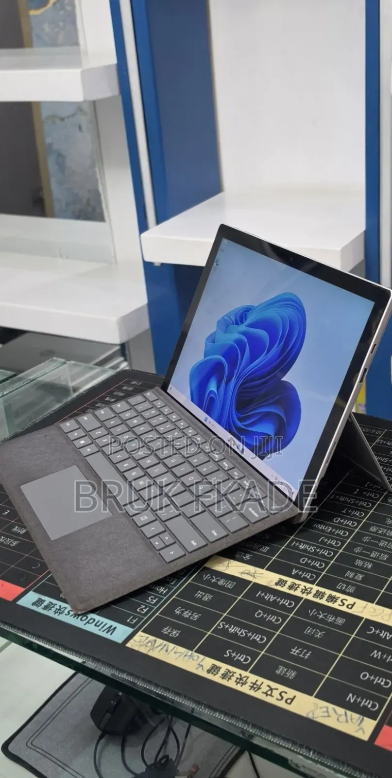 New Laptop Microsoft Surface Pro 7 32GB Intel Core i7 SSD 1T