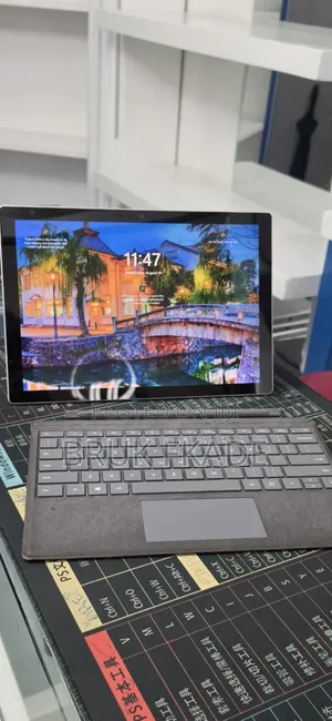 New Laptop Microsoft Surface Pro 7 32GB Intel Core i7 SSD 1T