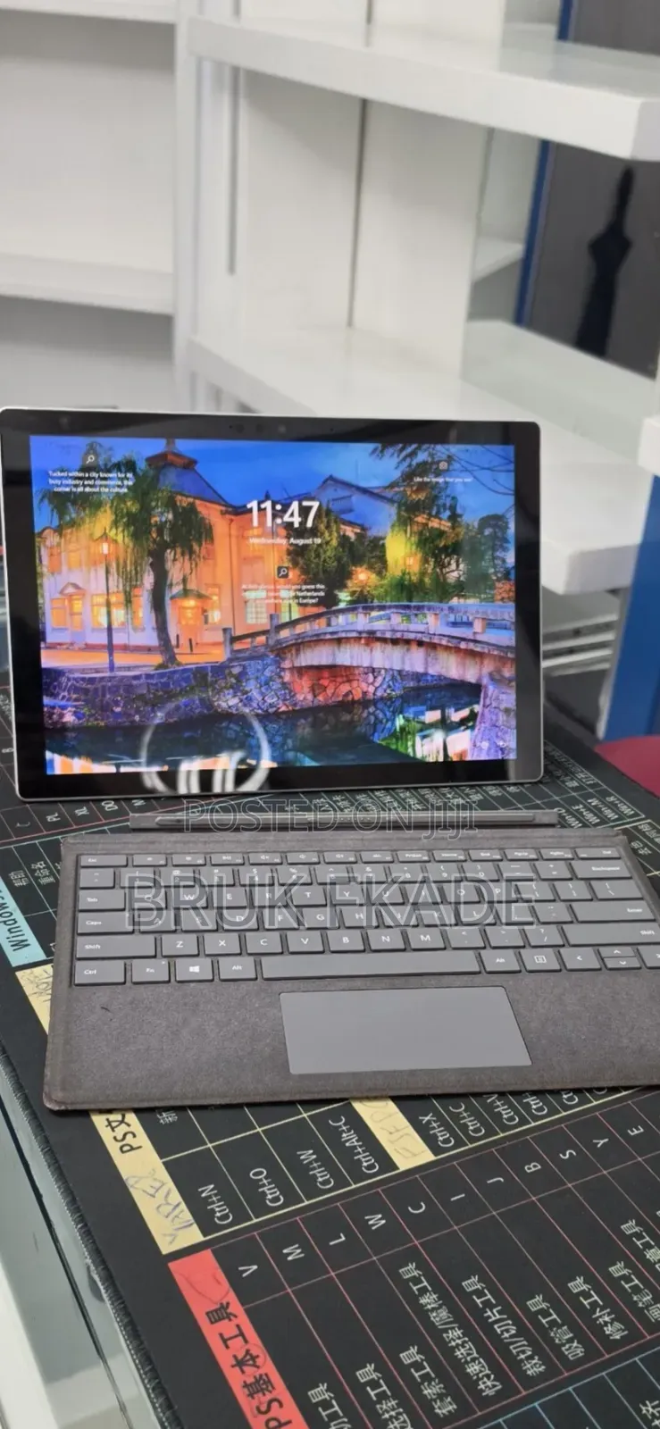 New Laptop Microsoft Surface Pro 7 32GB Intel Core i7 SSD 1T