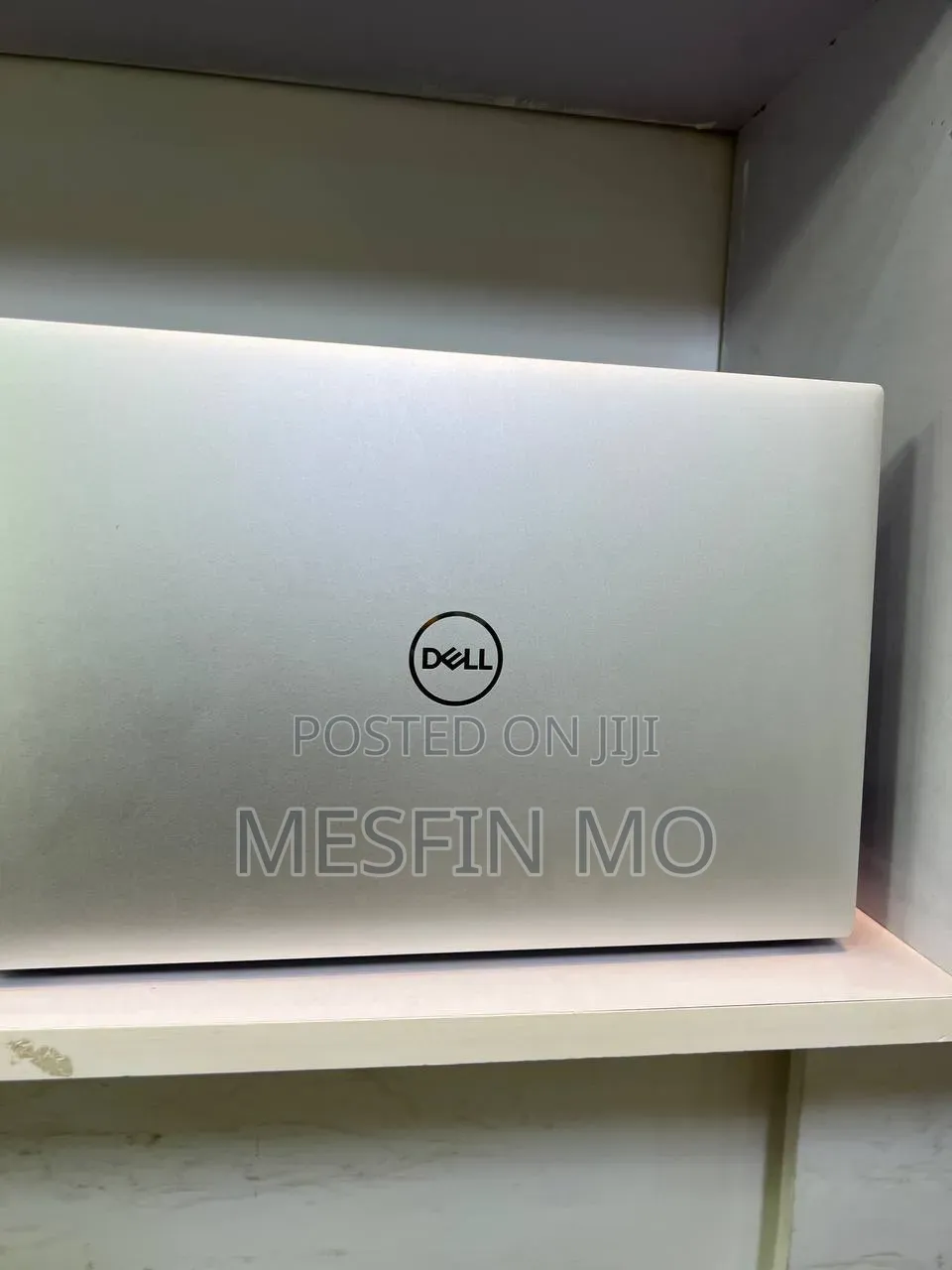 New Laptop Dell XPS 15 9500 32GB Intel Core i7 SSD 512GB