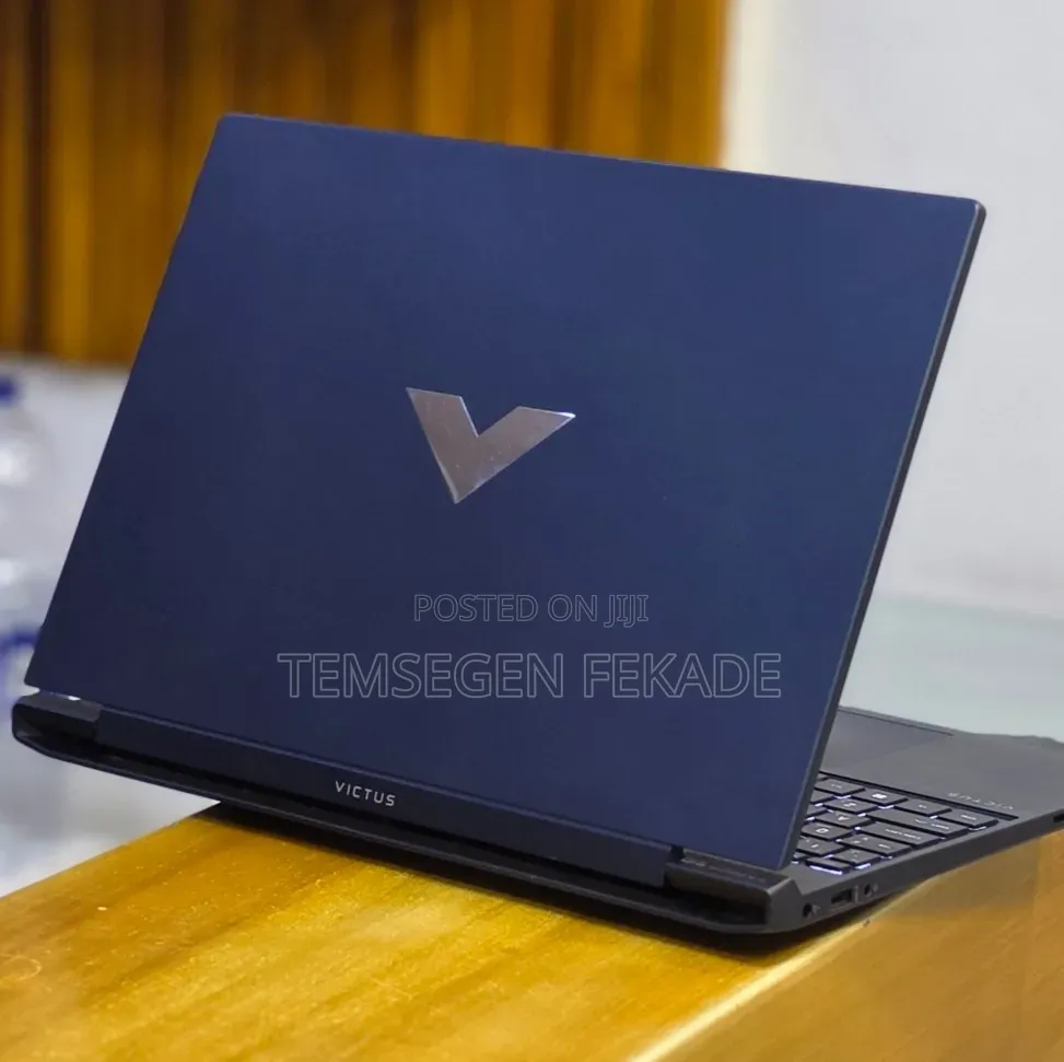 New Laptop HP Victus 15 8GB Intel Core i5 SSD 512GB