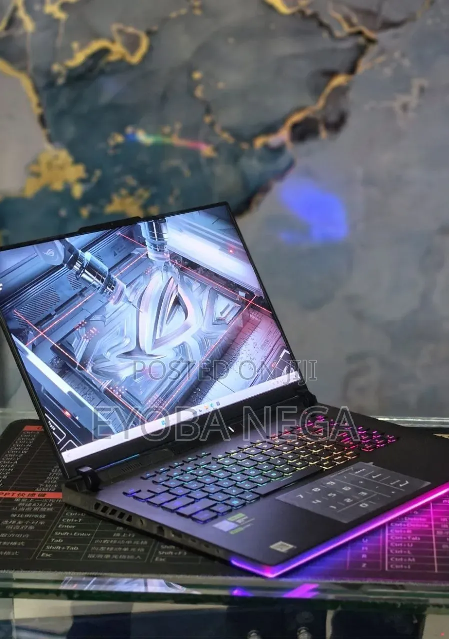 New Laptop Asus ROG Strix G16 16GB Intel Core i9 SSD 1T