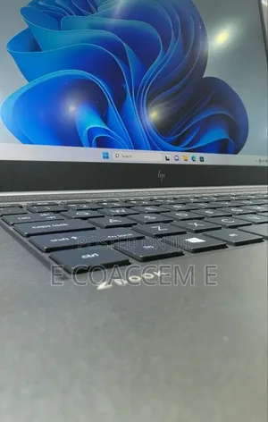 New Laptop HP 32GB Intel Core i7 SSD 512GB