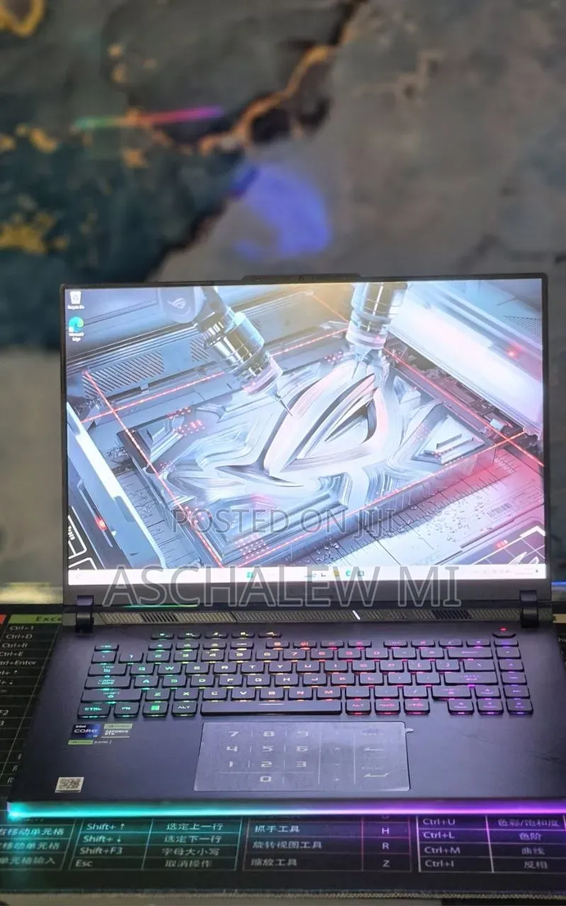 New Laptop Asus ROG Strix G16 16GB Intel Core i9 SSD 1T