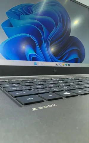 New Laptop HP Zbook Studio G7 32GB Intel Core i7 SSD 512GB