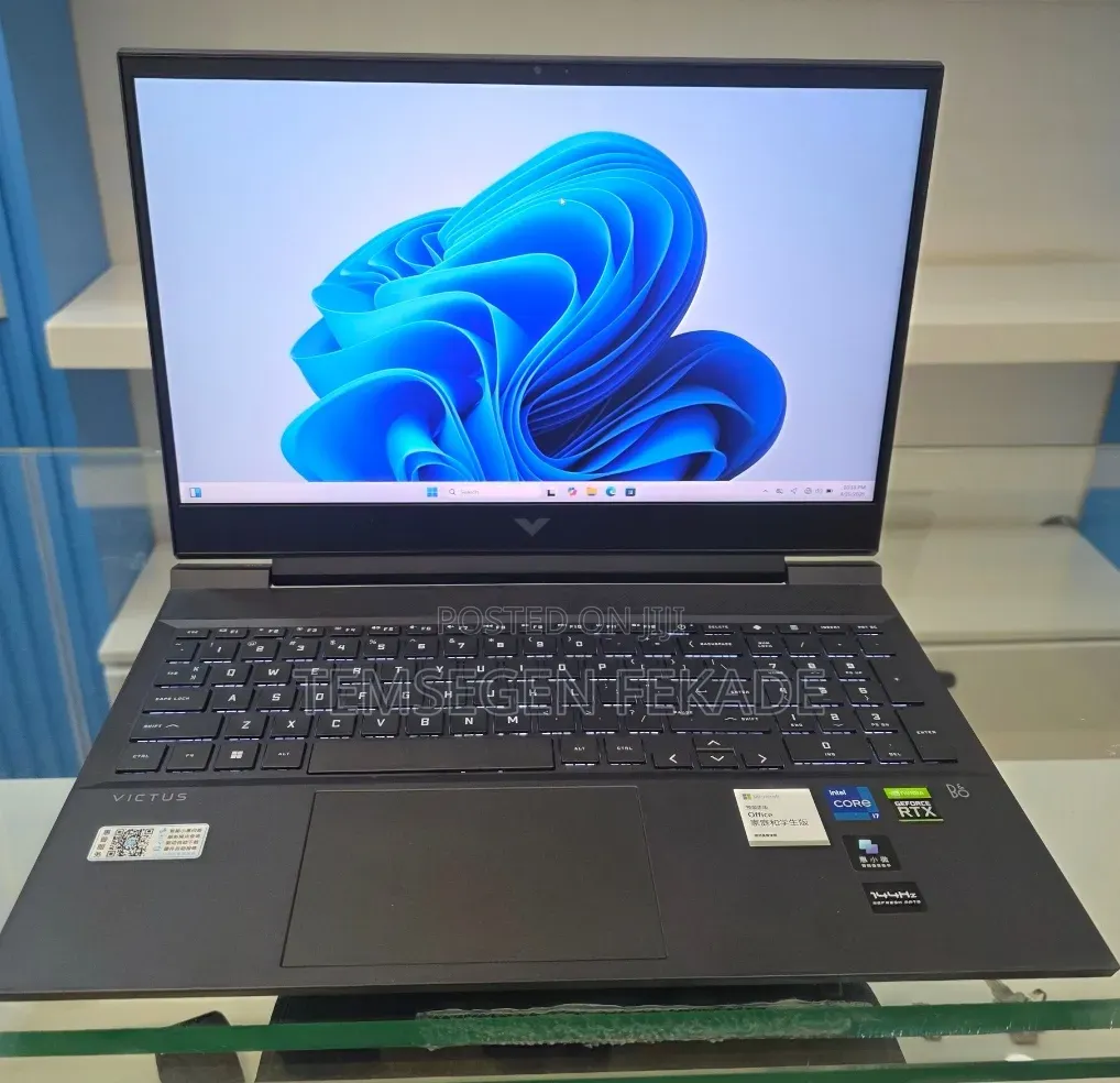 New Laptop HP Victus 16 16GB Intel Core i7 SSD 512GB