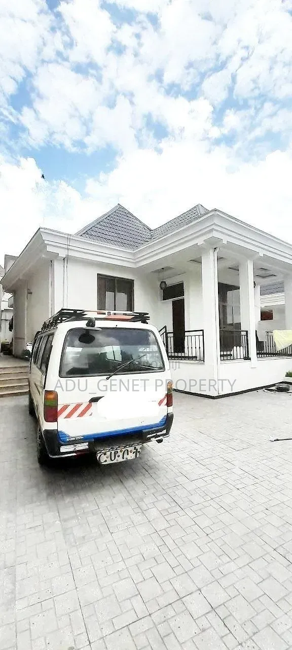 Furnished 5bdrm House in Goro Area, Bole for sale
