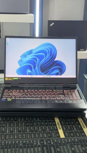 New Laptop Acer Nitro 16 16GB Intel Core i9 SSD 1T