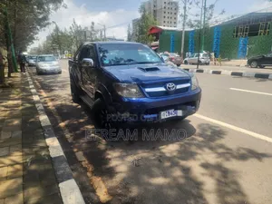 Toyota Hilux 2008 Blue