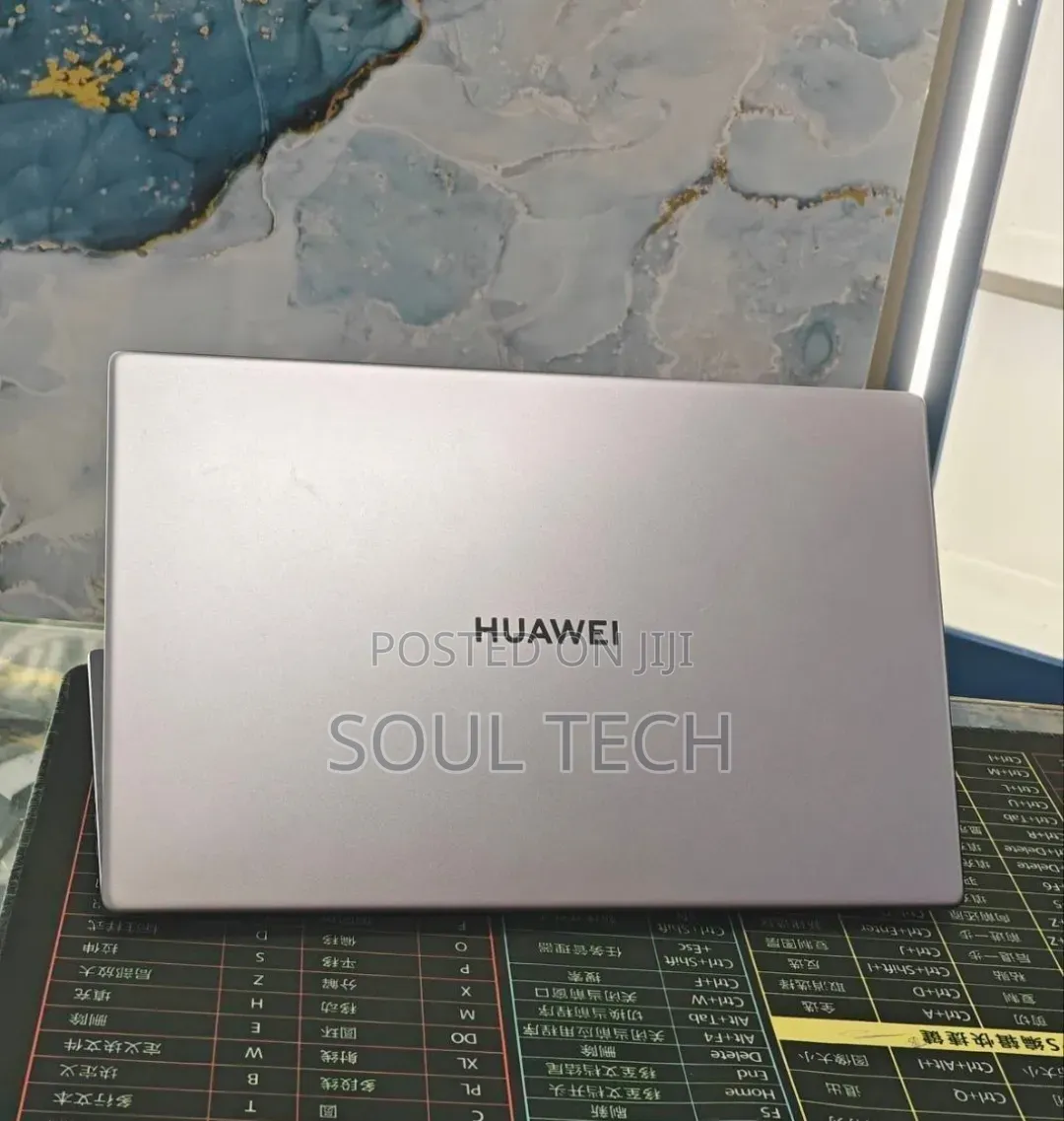 New Laptop Huawei Matebook D 15 8GB Intel Core i3 SSD 256GB