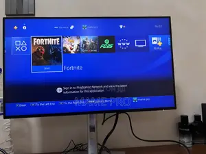 PlayStation 4 Slim