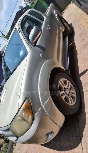 Toyota Hilux 2008 Silver
