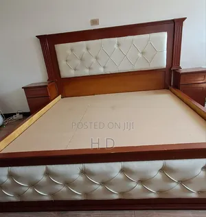 Bed 180 Cm + Dressing Table