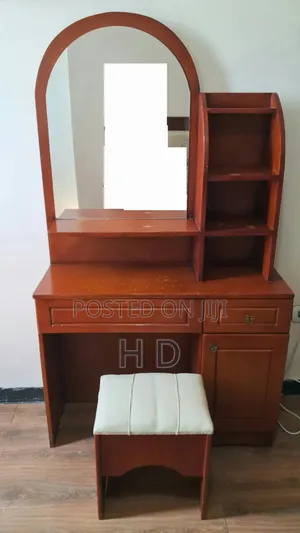 Bed 180 Cm + Dressing Table