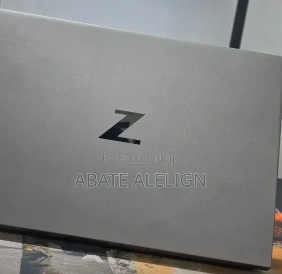 New Laptop HP Zbook Studio G7 32GB Intel Core i7 SSD 512GB