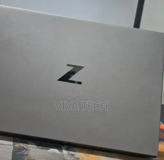 New Laptop HP Zbook Studio G7 32GB Intel Core i7 SSD 512GB