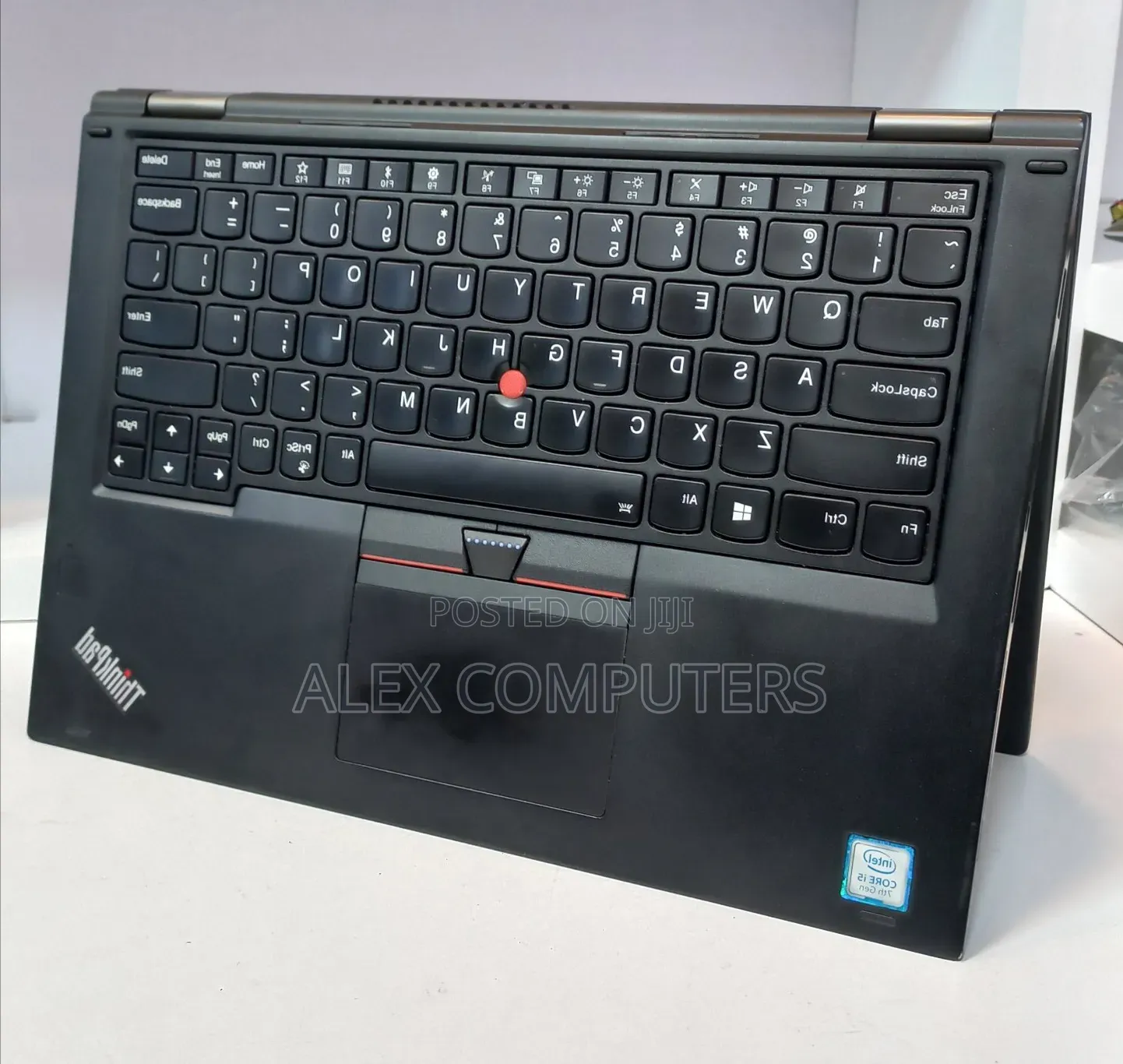 New Laptop Lenovo ThinkPad Yoga 370 8GB Intel Core i5 SSD 512GB