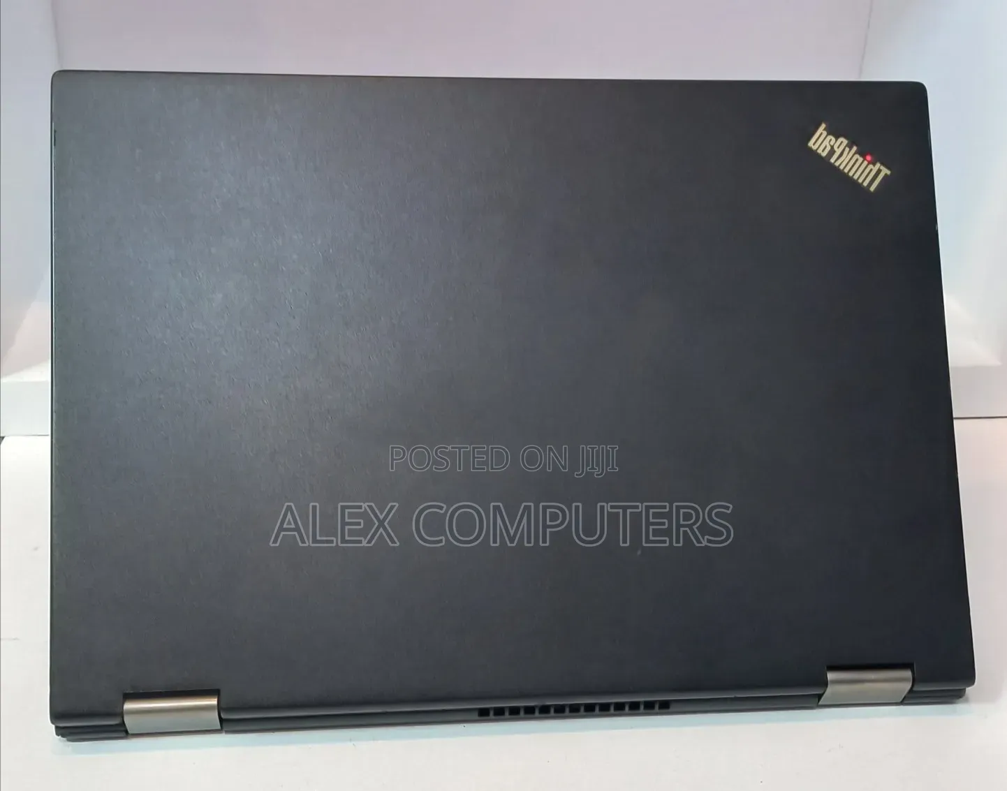 New Laptop Lenovo ThinkPad Yoga 370 8GB Intel Core i5 SSD 512GB