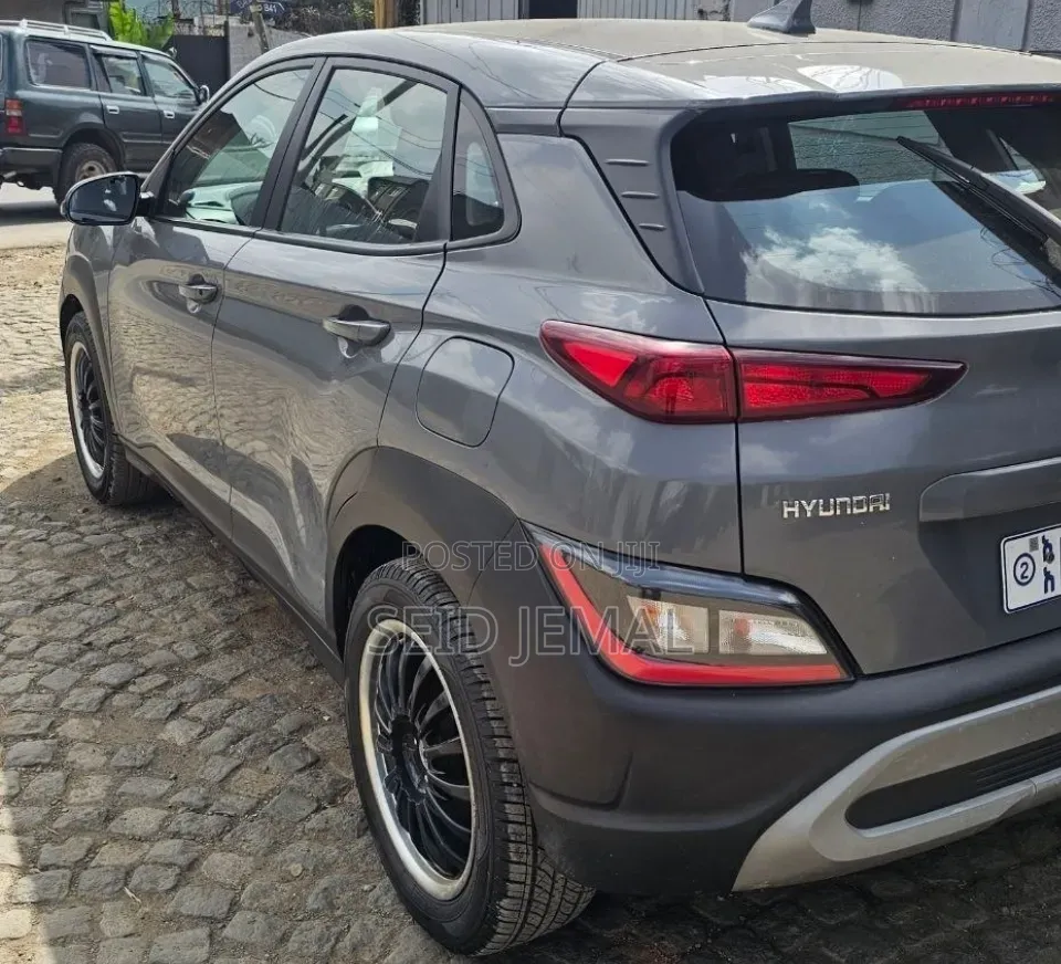 Hyundai Kona 2022 Gray