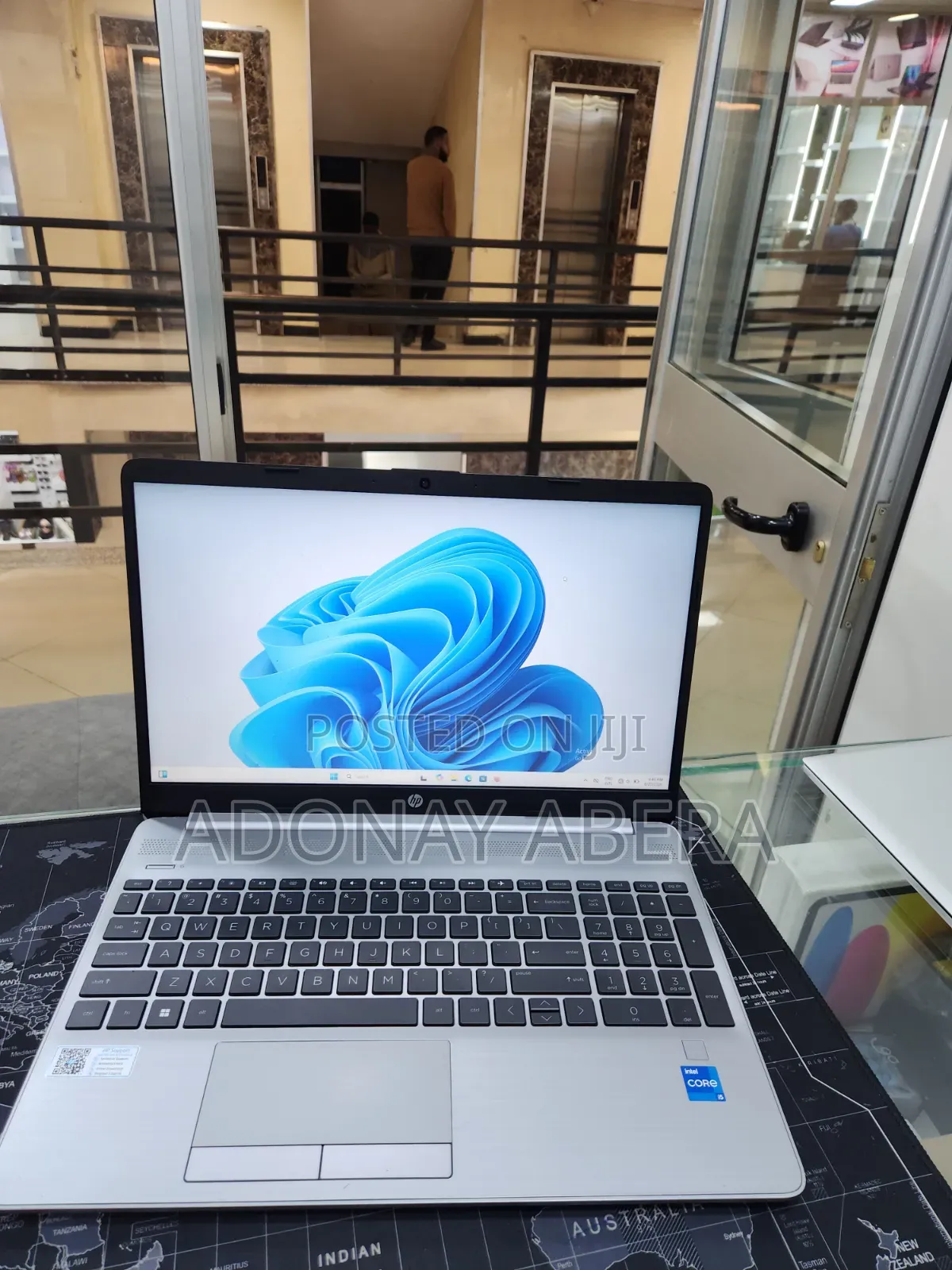 New Laptop HP 8GB Intel Core i5 SSD 512GB