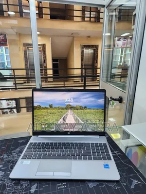 New Laptop HP 8GB Intel Core i5 SSD 512GB