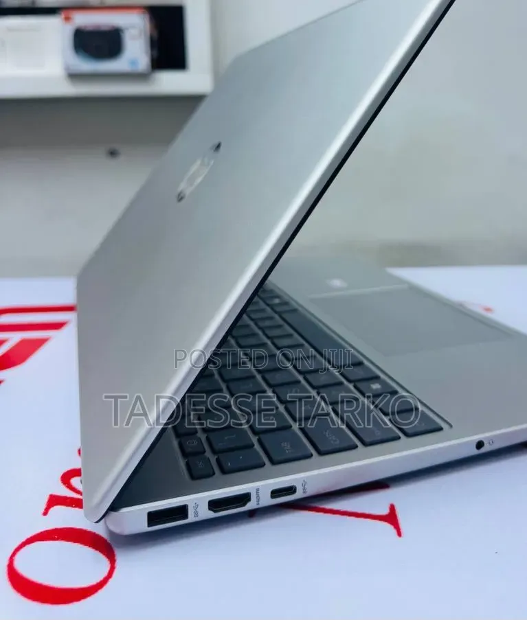 New Laptop HP Stream Notebook 16GB Intel Core i5 SSD 512GB