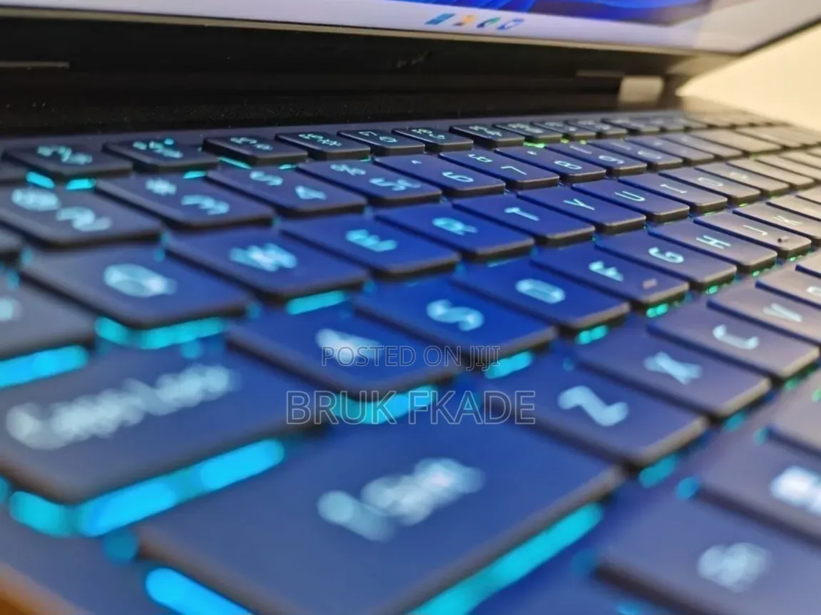 New Laptop Acer Nitro V 15 16GB Intel Core i9 SSD 512GB