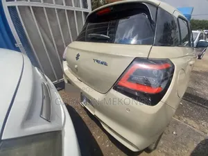 Suzuki Swift 2024 Beige