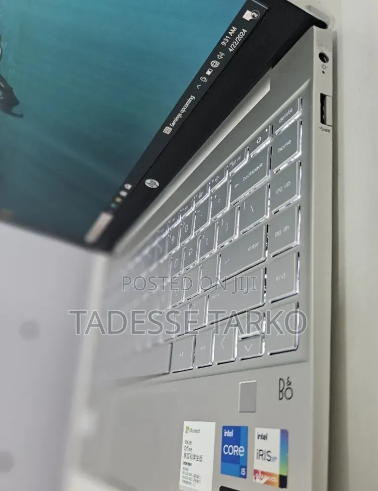 New Laptop HP Pavilion 13 8GB Intel Core i5 SSD 512GB