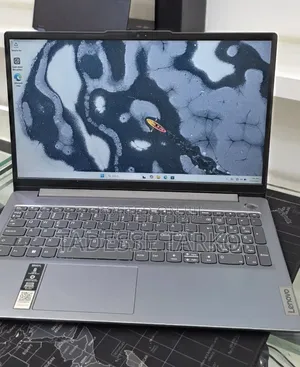 New Laptop Lenovo IdeaPad 1 8GB Intel Core i5 SSD 512GB
