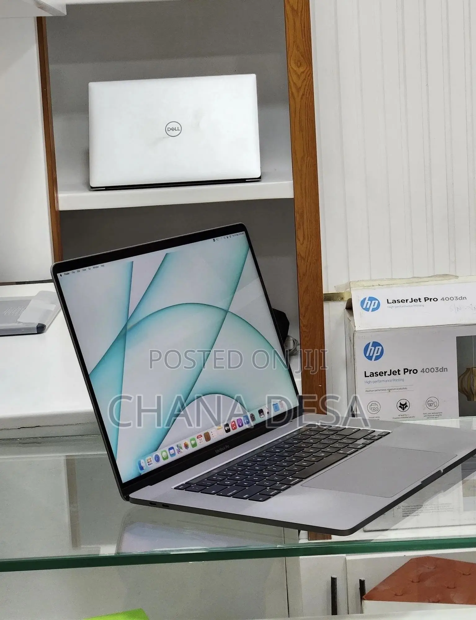 New Laptop Apple MacBook Pro 2019 64GB Intel Core i9 SSD 512GB