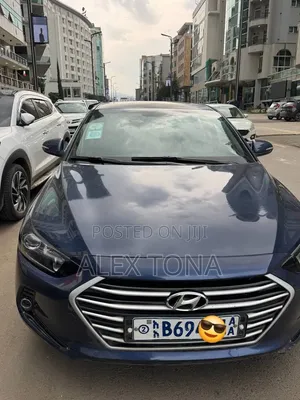 Hyundai Avante 2016 Blue