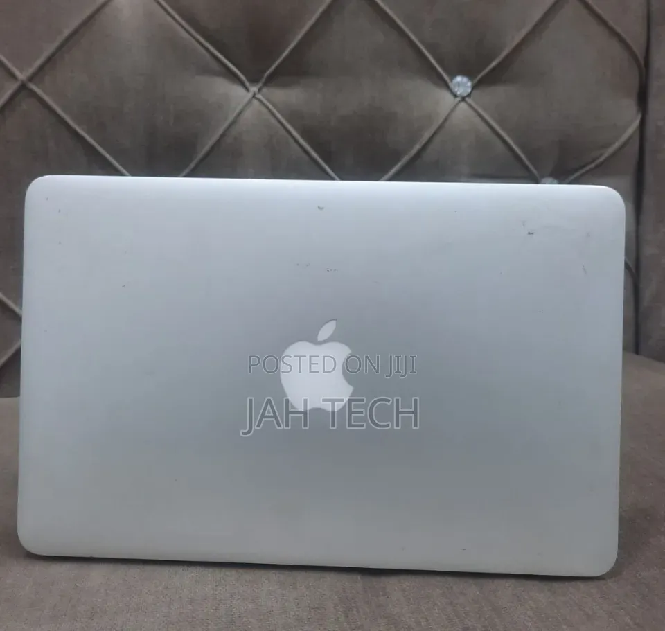 New Laptop Apple MacBook Air 2015 4GB Intel Core i5 SSD 500GB