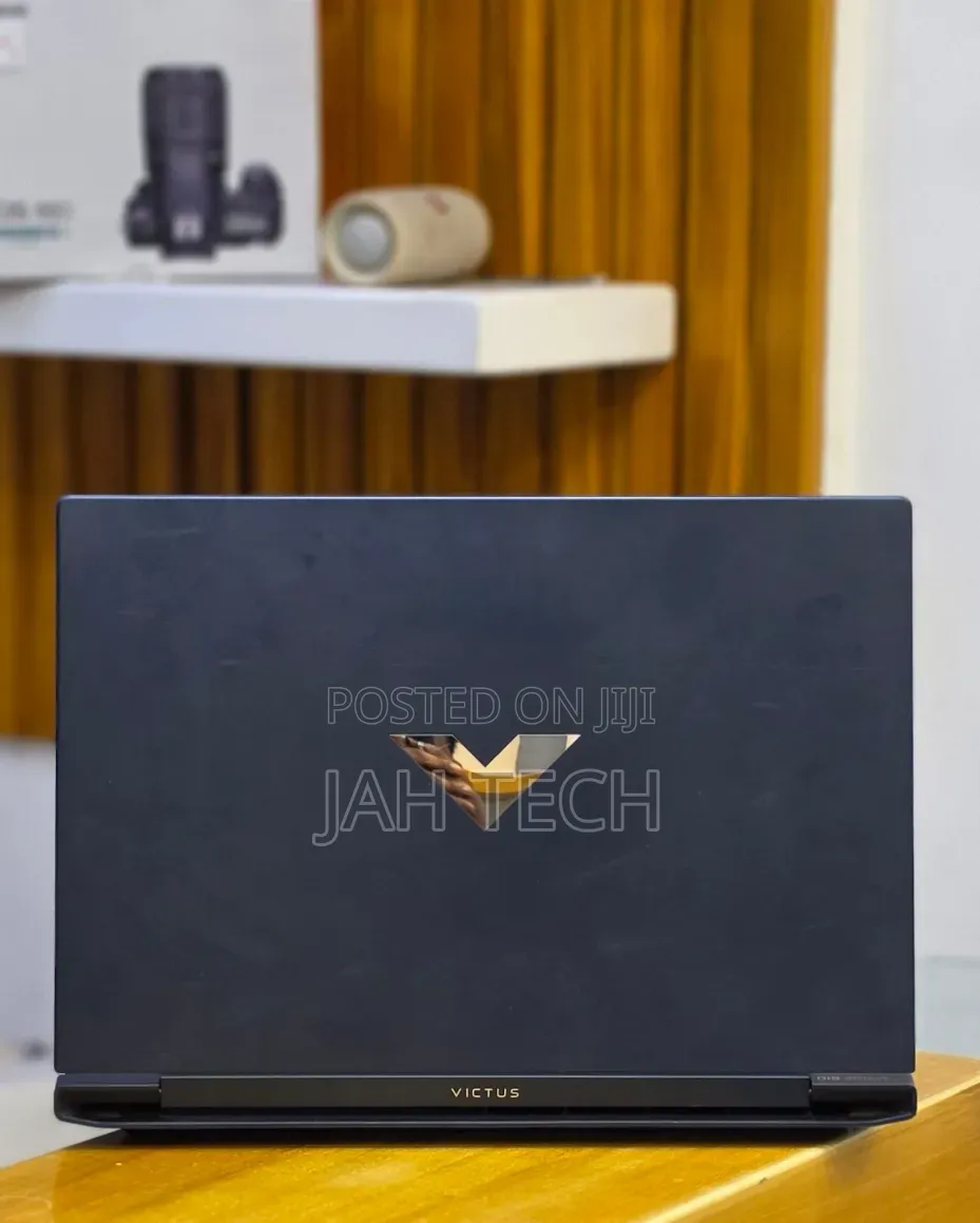 New Laptop HP Victus 15 8GB Intel Core i5 SSD 512GB