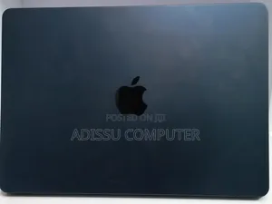 New Laptop Apple MacBook Air 2022 M2 8GB Apple M2 SSD 256GB