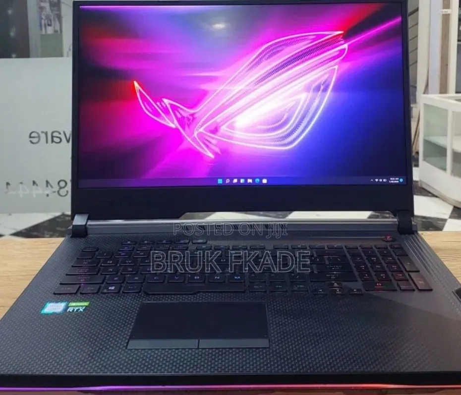 New Laptop Asus ROG Strix G16 G614 16GB Intel Core i7 SSD 256GB