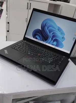 New Laptop Lenovo 16GB AMD Ryzen 5 SSD 512GB