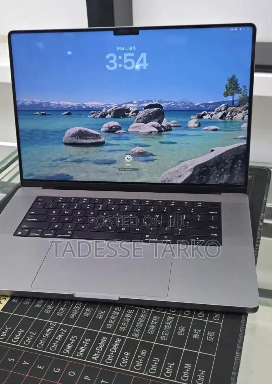 New Laptop Apple MacBook Pro 2021 M1 Max 32GB Apple M1 Max SSD 1T