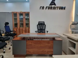 Office Manager Local Table 1.40m 70c